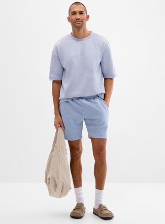 Le 31 Mens Embossed geo short