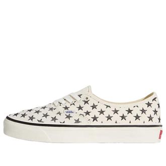 Vans Premium Authentic White Black Star VN000EAAKIG