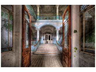 Schubiger M&ouml;bel Digitaldruck auf Glas Lost Place Treppe 120 x 80 cm