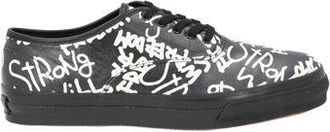 Comme Des Gar&ccedil;ons CALZATURE - Sneakers su YOOX.COM