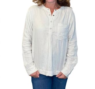 Dylan Kenzie Top With Snap Placket In Beach