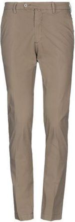 Massimo Brunelli BOTTOMWEAR - Trousers sur YOOX.COM
