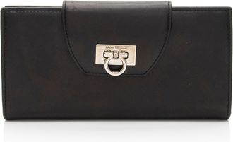 Ferragamo Ferragamo Calfskin Gancini Long Wallet