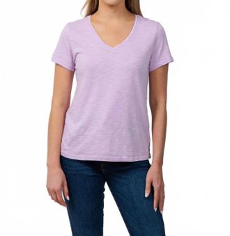 Elliott Lauren Short Sleeve V-Neck Tee In Lavender