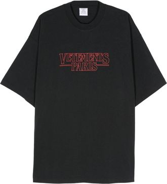 VETEMENTS rubberised-logo T-shirt - unisex - Cotton - S - Black