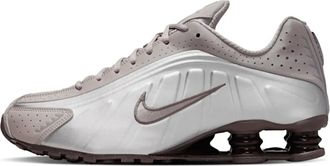 Nike Shox R4 - Heren - Hardloopschoenen - Grijs - 41 EU - Leer - Fitness