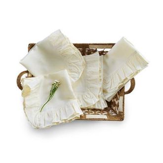 Solino Home Linen Dinner Napkins - Gabrielle Ruffle, 20 x 20 in Ivory at Nordstrom, Size Large