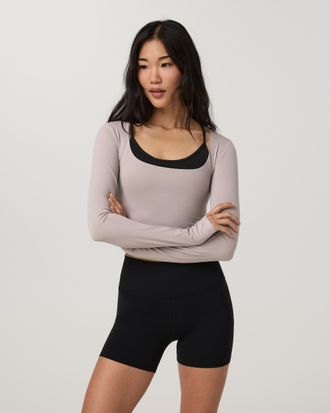 Vuori Clothing AllTheFeels Long Sleeve Scoop Top | Soft Pewter | XS, Size Extra Small