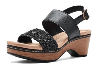 Clarks Seannah Step Womens Sandals Black Leather : 8.5 B - Medium, Leather/Rubber