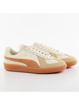 Puma herensneakers in legerstijl