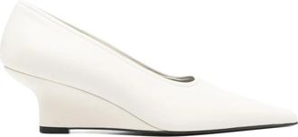 Toteme 55 mm Sharp nappa pumps met sleehak - Wit