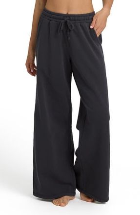 Billabong The Avery Brushed Fleece Sweatpants in Black Sands at Nordstrom, Size X-Small