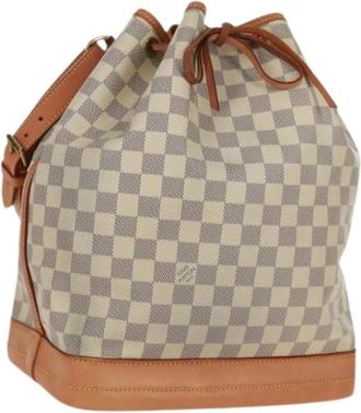 Louis Vuitton Pre-owned Bucket Bags, female, White, Size: ONE SIZE Pre-owned Bucket Bag