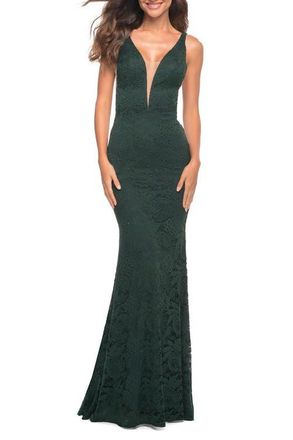 La Femme Chic Stretch Lace Gown with Deep V Neckline in Dark Emerald at Nordstrom, Size 00