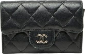 Chanel Pre-owned Wallets, female, Black, Size: ONE SIZE Pre-owned Matelasse Lambskin Card Case
