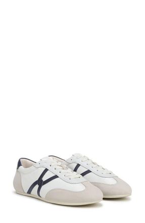 Veronica Beard Riviera Sneaker in Coconut/Navy at Nordstrom, Size 9.5