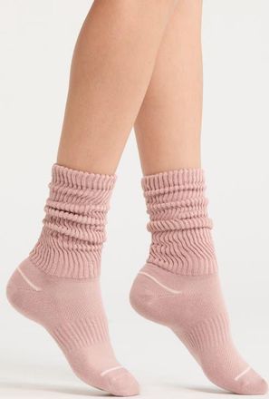 Nordstrom Athleisure Slouch Rib Crew Socks in Adobe Rose at Nordstrom, Size 9