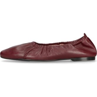 Pretty Ballerinas Rouched ballet flat in Plum at Nordstrom, Size 39.5