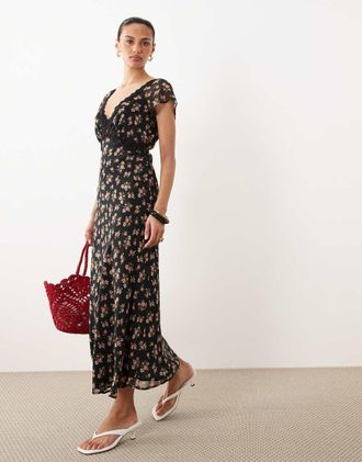 New Look Vestito midi nero a fiorellini con maniche ad aletta e finiture in pizzo
