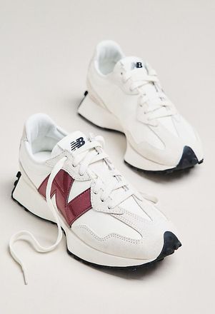 New Balance 327 Sneakers