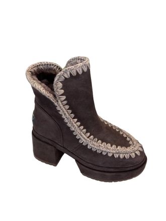 Mou Womens Platform Suede Bootie In Brown Pepper