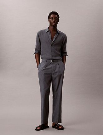 Calvin Klein Pantalones de lyocell y algod&oacute;n con cintur&oacute;n