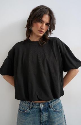 Topshop Bubble Hem Cotton T-Shirt in Black at Nordstrom, Size Small