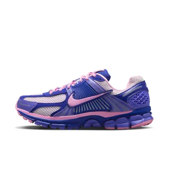 Nike Womens Zoom Vomero 5 Shoes with Reflective Accents in Blue | FJ2028-402