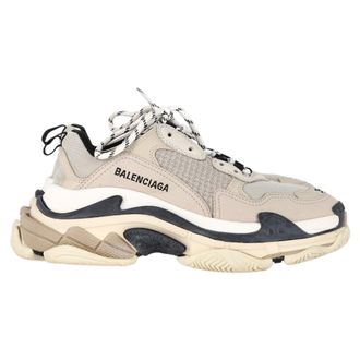 Balenciaga Balenciaga Triple S Sneakers in Beige Polyester