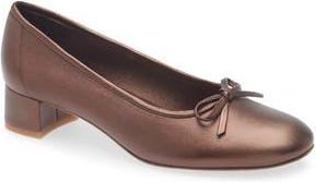 Pedro Garcia Kris Bow Pump in Dorite Nappa Lame at Nordstrom Rack, Size 10.5Us / 40.5Eu