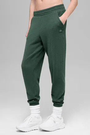 Alo | Waffle Weekend Escape Jogger Pants in Clover Green, Size: Medium