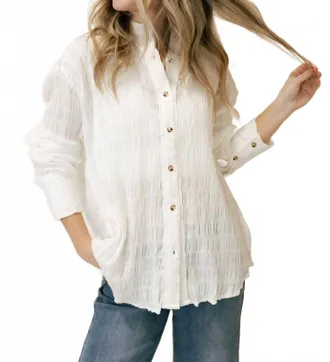 Hem & Thread Calla Crinkle Button Up Top In White