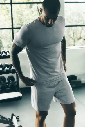 Alo | Conquer Reform Crewneck Short Sleeve Top in Vintage Athletic Heather, Size: Medium