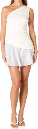 Nia Max Asymmetrical Top In White