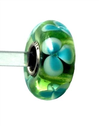 Trollbeads Womens Universal Unique Flower Bead Charm In Green/ Blue