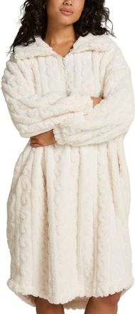 Hunkem&ouml;ller Poncho Cable Fleece in White at Nordstrom, Size X-Small