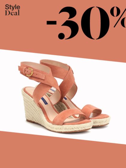 Your Style Deal: Stuart Weitzman Sandals -30%