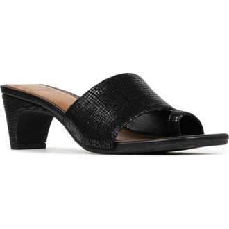 Donald J Pliner Dalayna Toe Loop Sandal in Black at Nordstrom Rack, Size 5.5