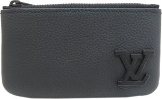 Louis Vuitton Noir Leather Pochette (Pre-Owned)