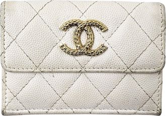 Chanel White Grained Calfskin Wallet (Tri-Fold) (Pre-Owned)