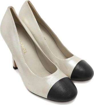 Chanel Pumps con decorazione - Argento