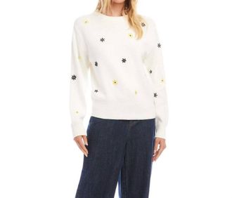 Karen Kane Ellery Embroidered Daisy Crewneck Sweater In Off-White