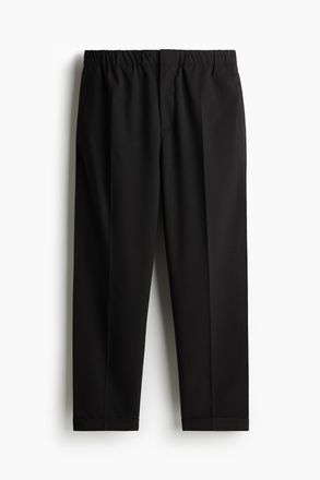 H&M Hose im Tapered-Schnitt in Relaxed Fit - Schwarz