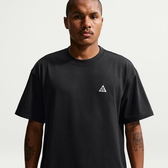 Nike Mens Nike ACG Short-Sleeve T-Shirt in Black | DC5356-010