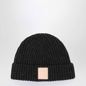 Loewe Berretto a coste in cashmere nero