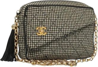 Chanel Pre-owned Cross Body Bags, female, Multicolor, Size: ONE SIZE Pre-owned Vintage front pocket camera bag