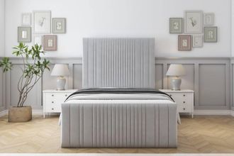 Sloomy Kingsley Plush Frame-Mattress - 50 Upholstered Headboard in Silver | Size: Single