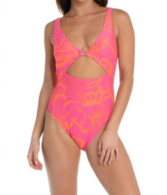 Sunshine 79 All A Flutter Key Hole Midriff One Piece Swimsuit In Hot Pink/orange