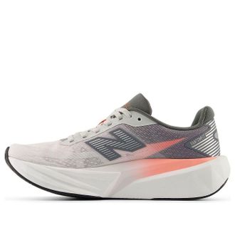New Balance (WMNS) New Balance FuelCell Rebel v5 TCS NYC Marathon WFCXNY5