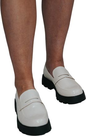 Chinese Laundry School Dayz Playback Shoe In Cream